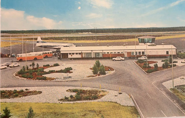 Flygstationen - Lentoasema 1960 Flygstationen - Lentoasema 1960
